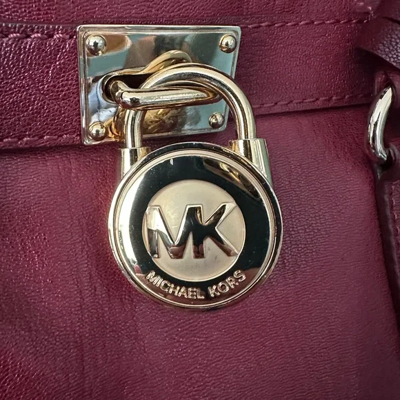 Classic Michael Kors Hamilton Leather Satchel, Size Large in Wine - Picture 2 of 11